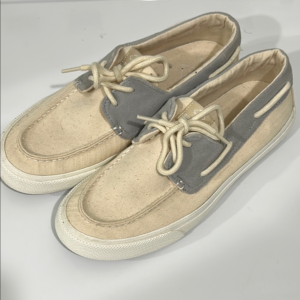 Men's Tan and Gray Casual Shoes